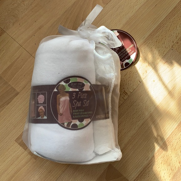 Other - 3 piece spa set
